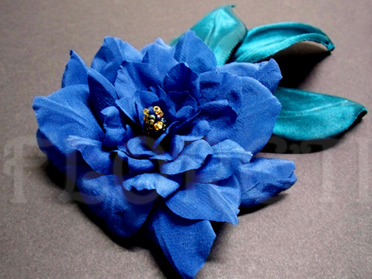 Something Blue Vine Camellia Bridal Hair Clip Accessory Wedding Veil Embellishment Silk Retro Pin Up Flower Clip